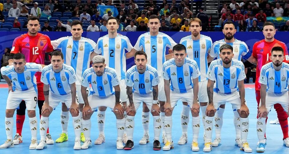 La Selección argentina de futsal buscará un lugar en la final del mundial hoy ante Francia
