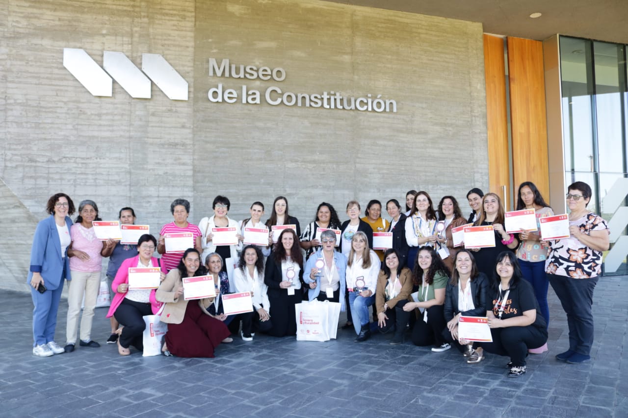 Mujeres rurales misioneras fueron ganadoras de los premios Lia Encalada en Santa Fe 1 - 1
