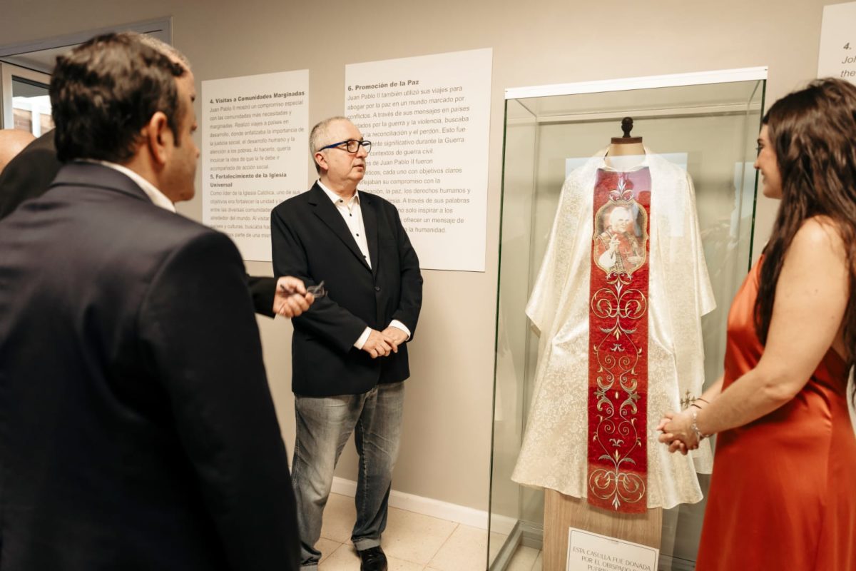 Passalacqua acompañó la inauguración del Santuario "San Juan Pablo II"