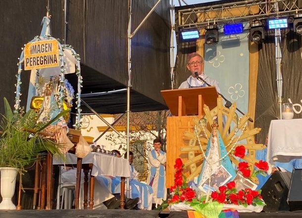 La Iglesia arremetió contra Milei por la pobreza: "Hay mediocres que buscan culpables"