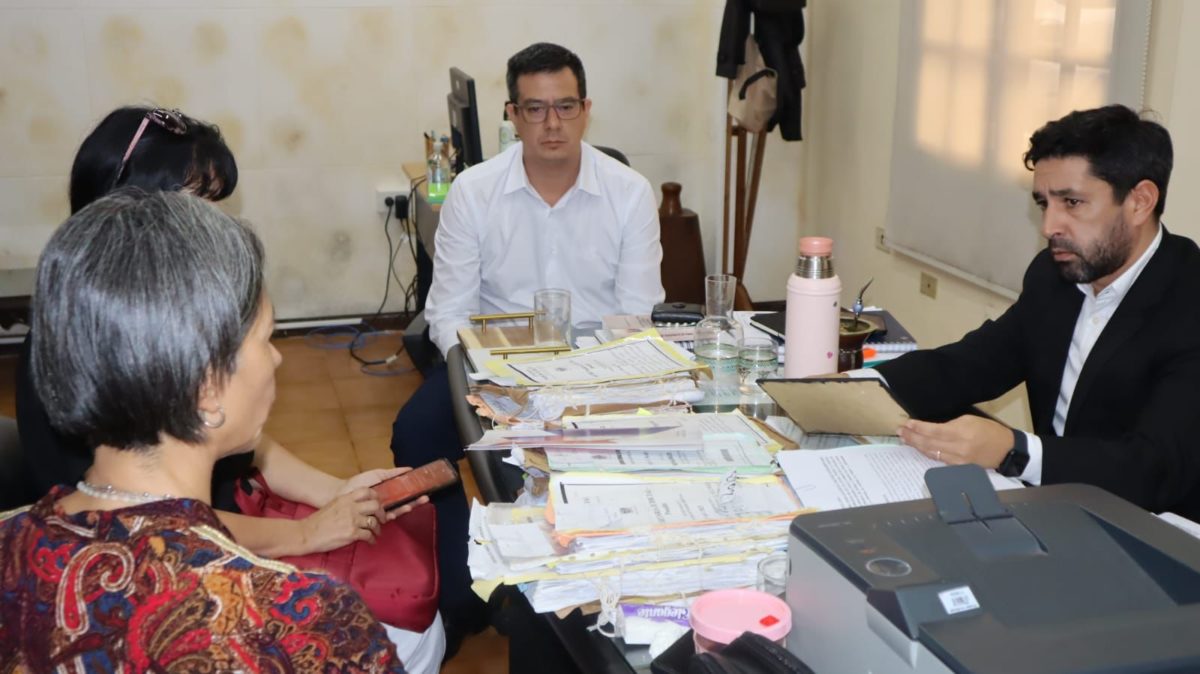 El Procurador General recibió a la madre de Juanita Sirimarco y se comprometió a "poner todos los recursos para esclarecer el hecho"