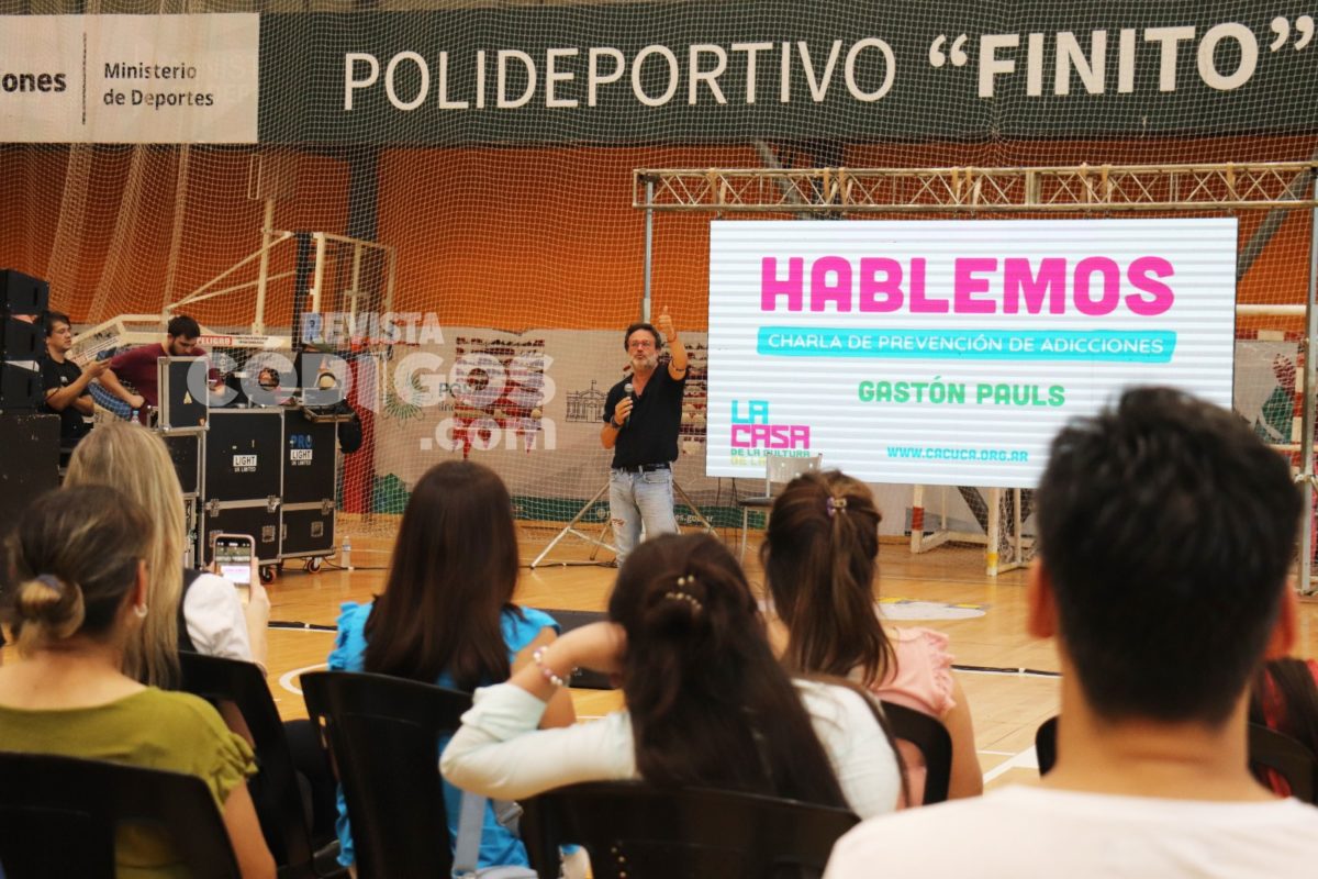Consumo problemático, prevención de adicciones y apuestas online, los ejes de la charla de Gastón Pauls en Posadas