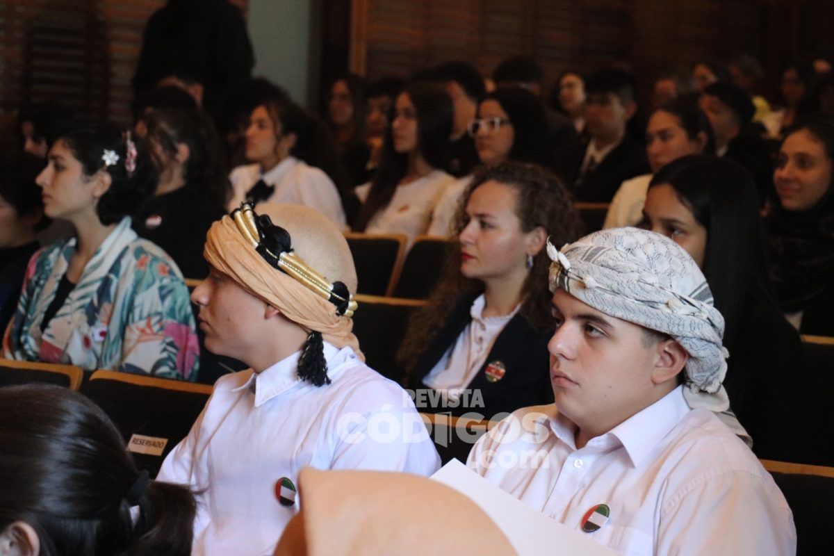 Estudiantes debatieron en una nueva edicion del Modelo Regional de Naciones Unidas en Posadas 6 - 11