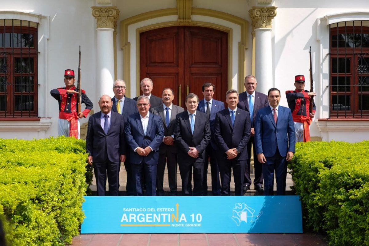 Gobernadores del Norte Grande se reunieron y Passalacqua destaco el rol de Misiones en la integracion regional 2 - 7