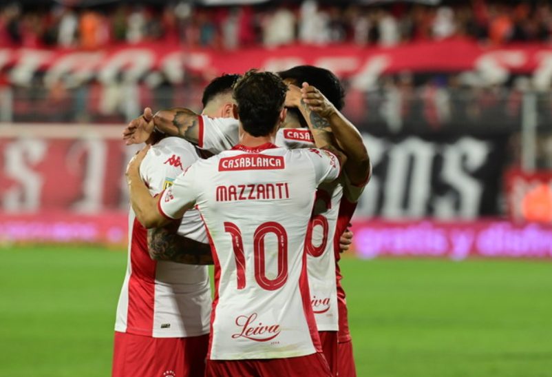 Huracán es el puntero de la Liga Profesional tras derrotar a Newell's 4 a 2
