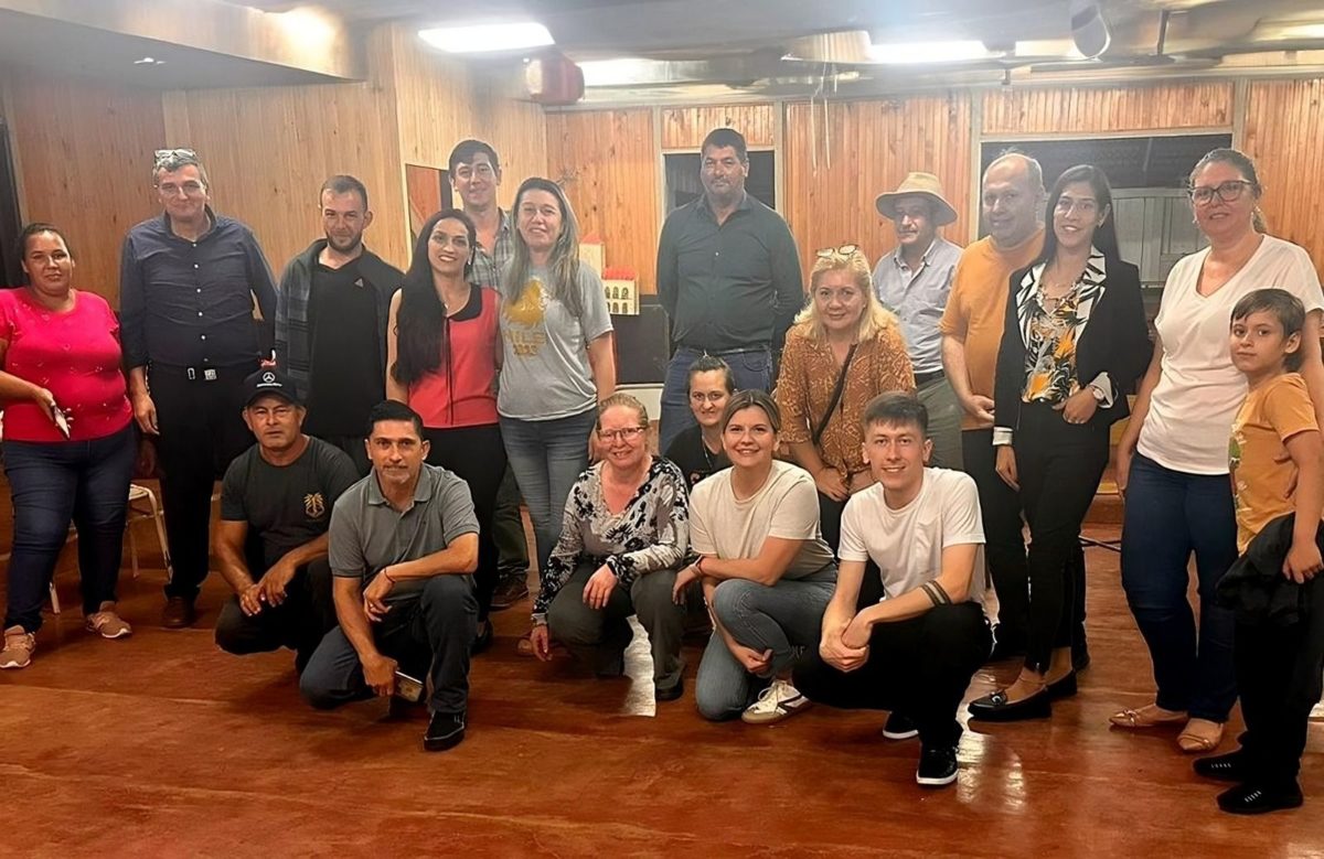 Realizaron encuentro libertario en El Soberbio con Micaela Gacek a la cabeza 1 2 - IMG 20241104 WA0029 - 1