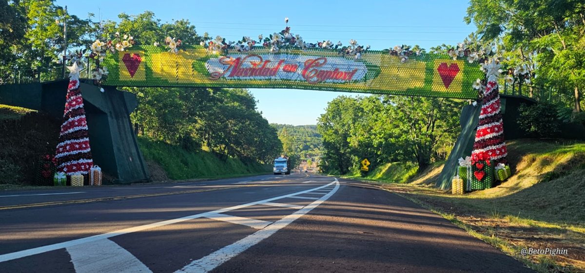 Capioví, desde hace una década, el pueblo más navideño del país