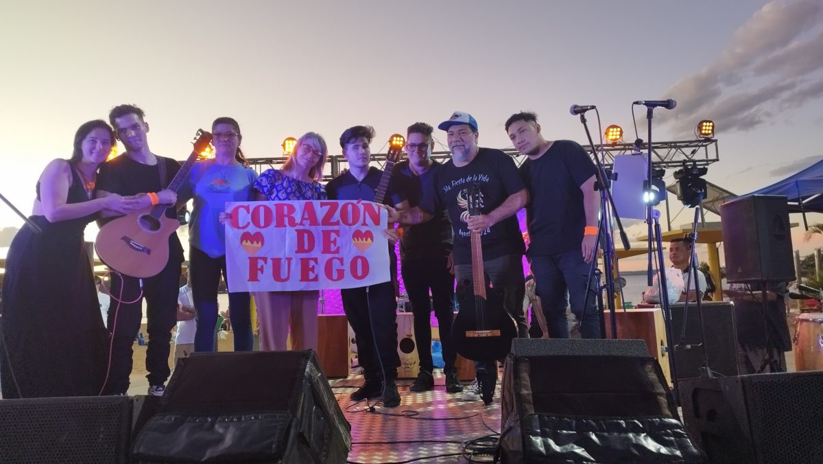 Arte y esperanza jovenes de la Correccional de Menores Varones musicalizaron Al Caer el Sol en El Brete 2 - 1