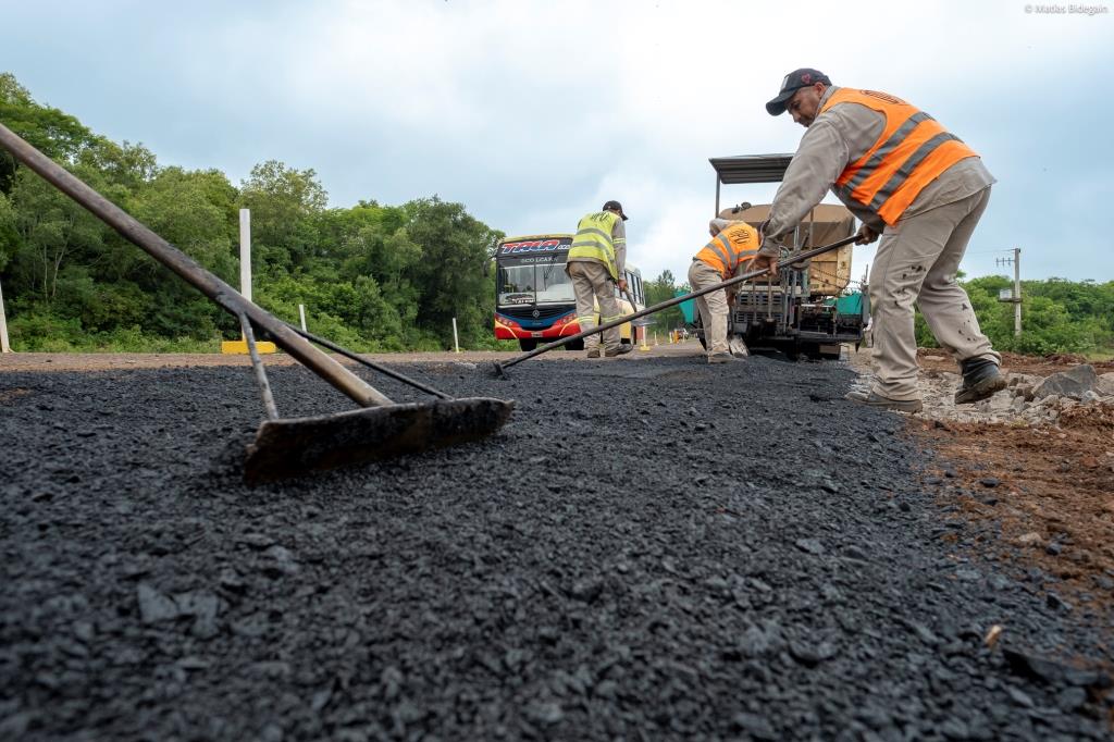 Vialidad de Misiones cierra el 2024 enfocado en el mantenimiento de caminos y áreas urbanas