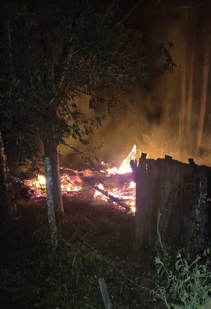 Acusado de incendiar la vivienda de su exmujer fue detenido en Caraguatay