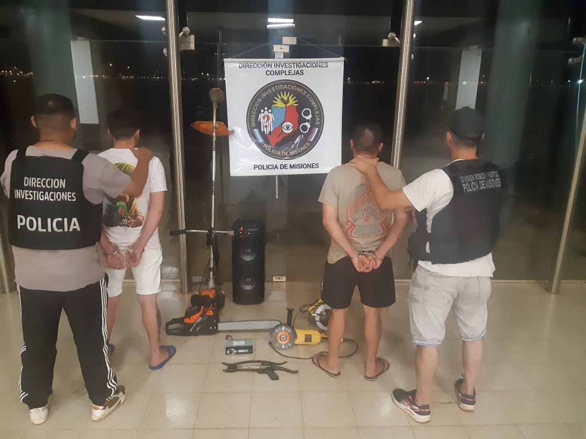 Detuvieron a dos delincuentes y recuperaron elementos robados en Posadas