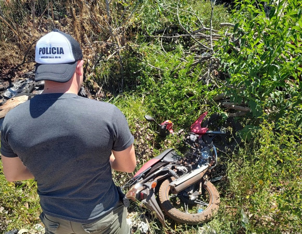 Cinco detenidos tras operativos policiales y se recuperaron cuatro vehículos