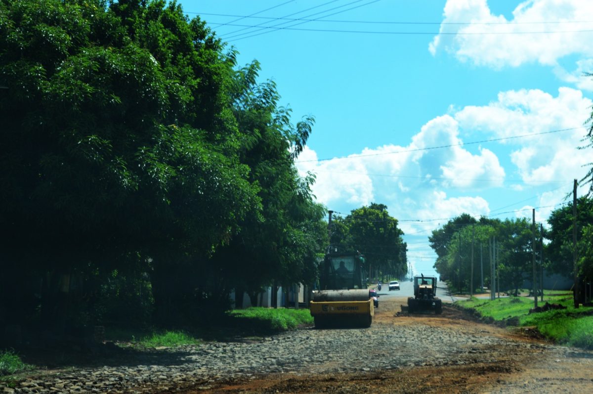 Energía de Misiones avanza con trabajos en más 160 kilómetros de líneas troncales