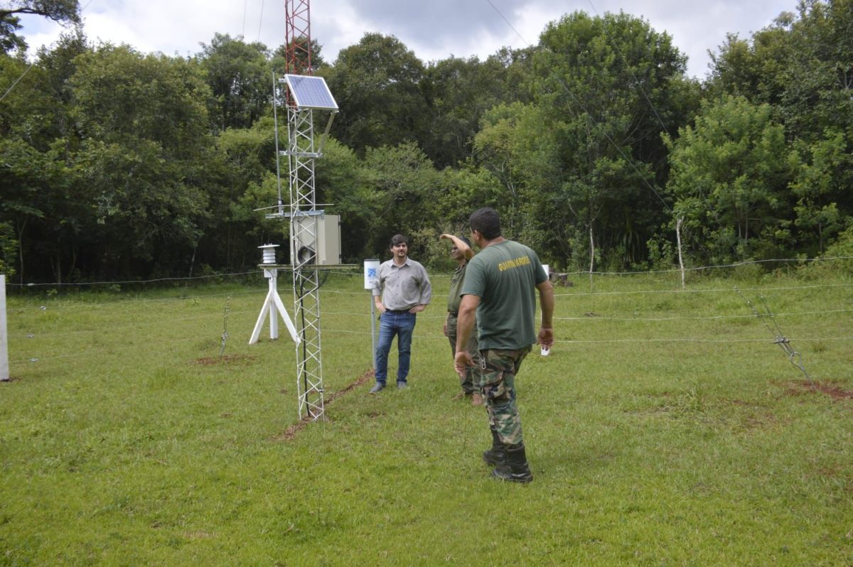 Finalizó la instalación de la estación meteorológica en Comandante Andresito imagen-6