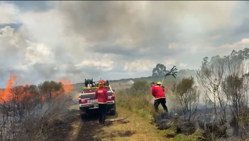 Sofocaron un incendio de gran magnitud en Itaembé Guazú imagen-6