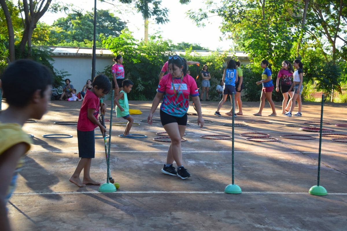 Posadas: más de 50 niños disfrutaron la kermés deportiva en la chacra 103 imagen-6