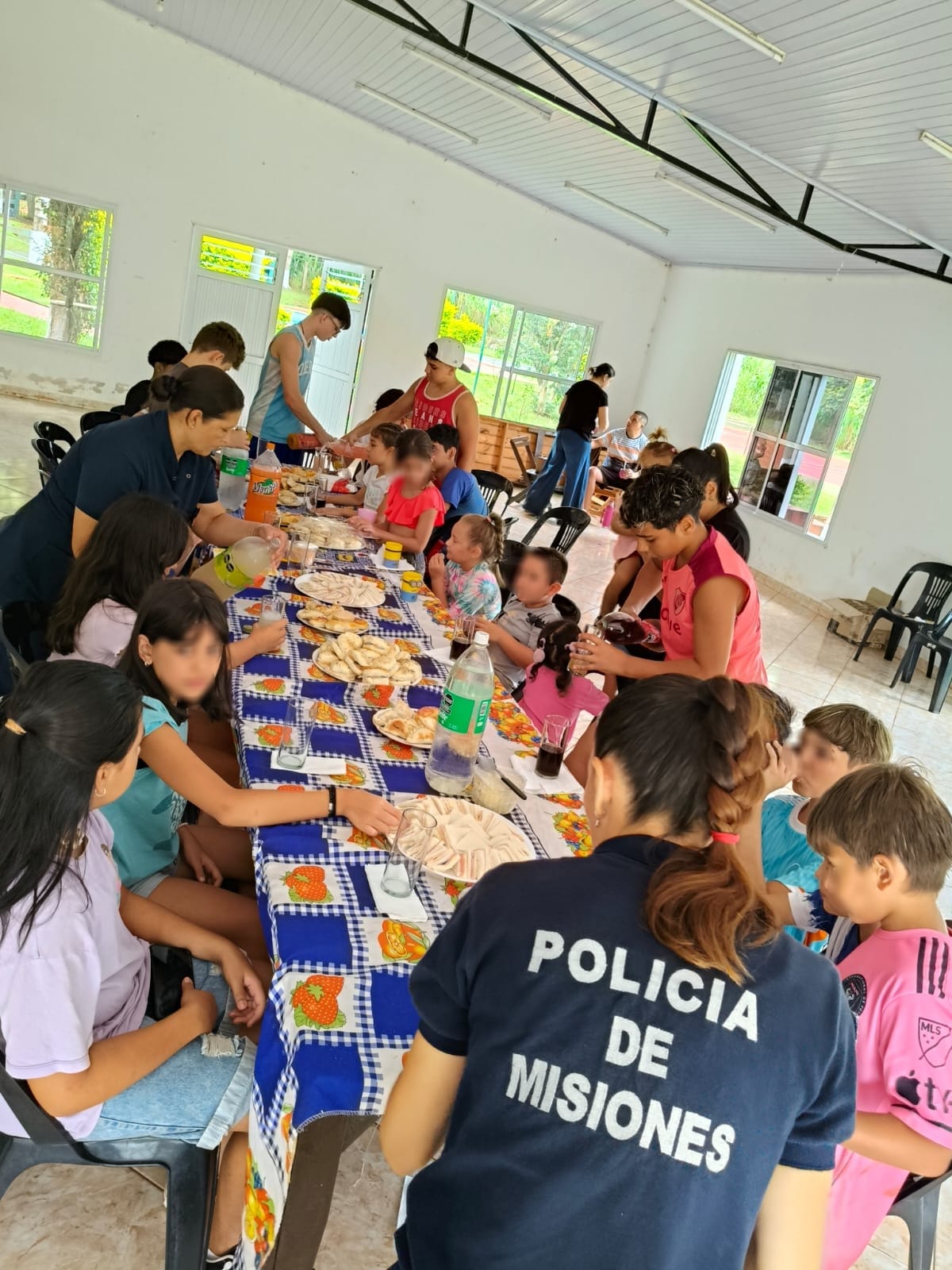 Culminó el campamento de verano saludable organizado por la Policía en Oberá