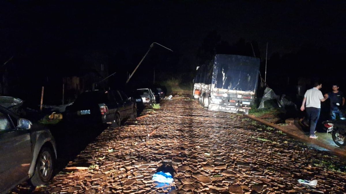 Temporal causó destrozos en Alem y ya hay más de 400 personas afectadas