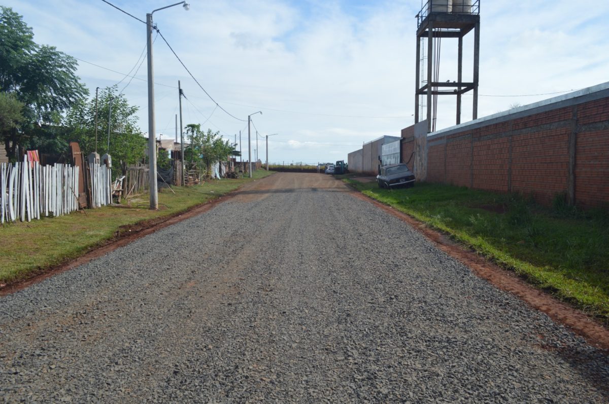 Realizaron mantenimiento de más 100 cuadras de calles terradas en Posadas