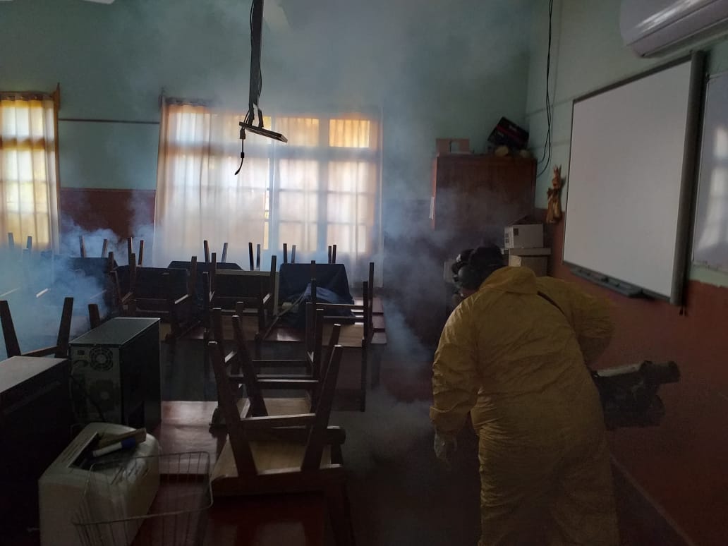 Inicio de ciclo lectivo: con fumigación, limpieza y apoyo logístico, Capioví acompaña a las escuelas