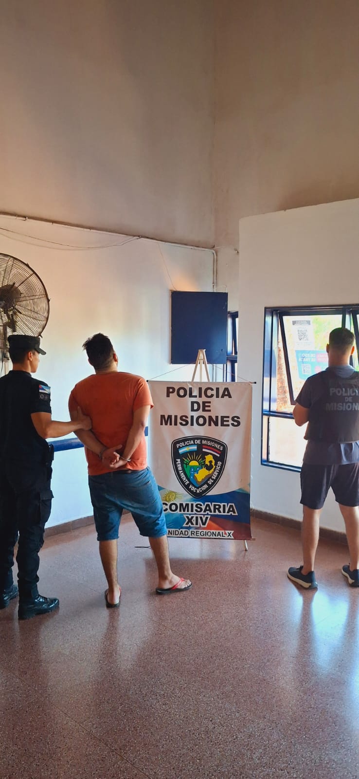 Policías allanaron la vivienda de un hombre que amenazó a su ex: secuestraron marihuana y elementos robados