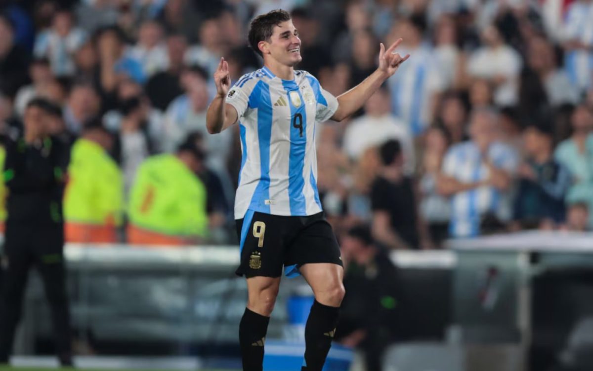 Con varias bajas, Argentina visita a Uruguay para seguir en lo más alto de las Eliminatorias