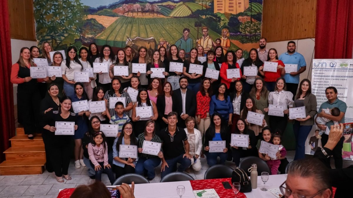 Sinergia entre Unam y Codeim: egresó la primera promoción del Profesorado en Educación Especial en Campo Viera