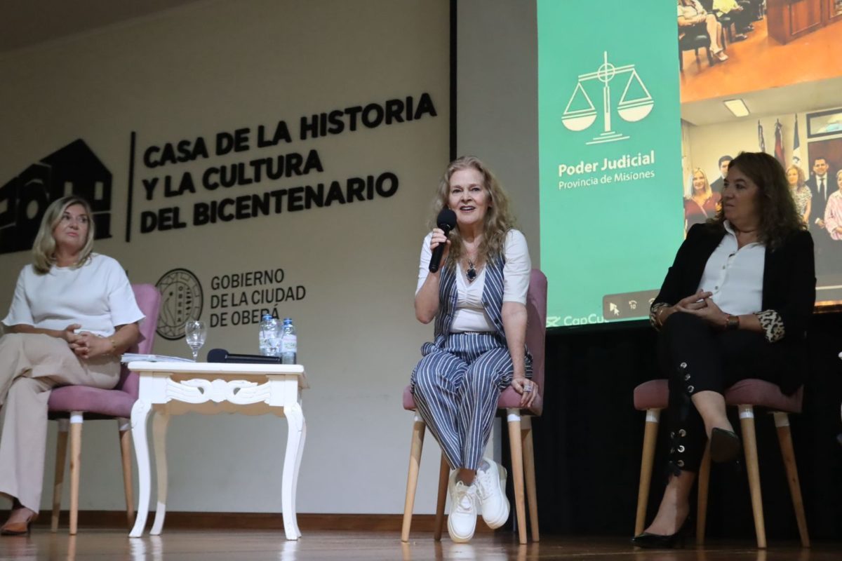 Mujeres de Ley: magistradas compartieron sus experiencias en Oberá