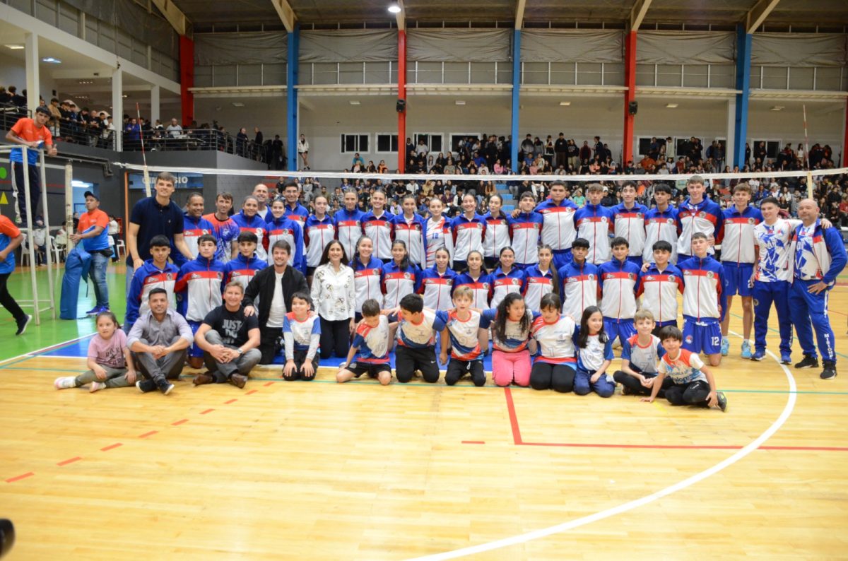 Comenzó el Nacional de Selecciones de vóley sub-18 en Misiones 2 4 - Comenzo el Nacional de Selecciones de voley sub 18 en Misiones 7 - 3