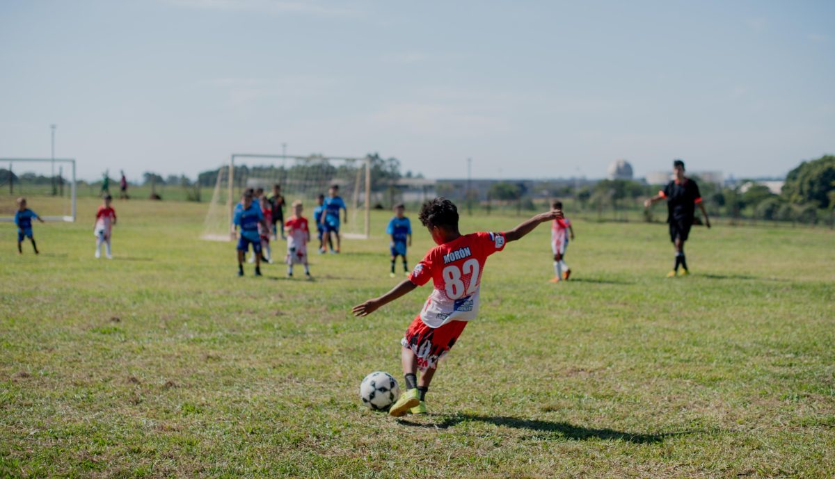 Comenzo el Torneo Municipal de Futbol Infantil en el Parque de la Ciudad de Posadas 1 - 3