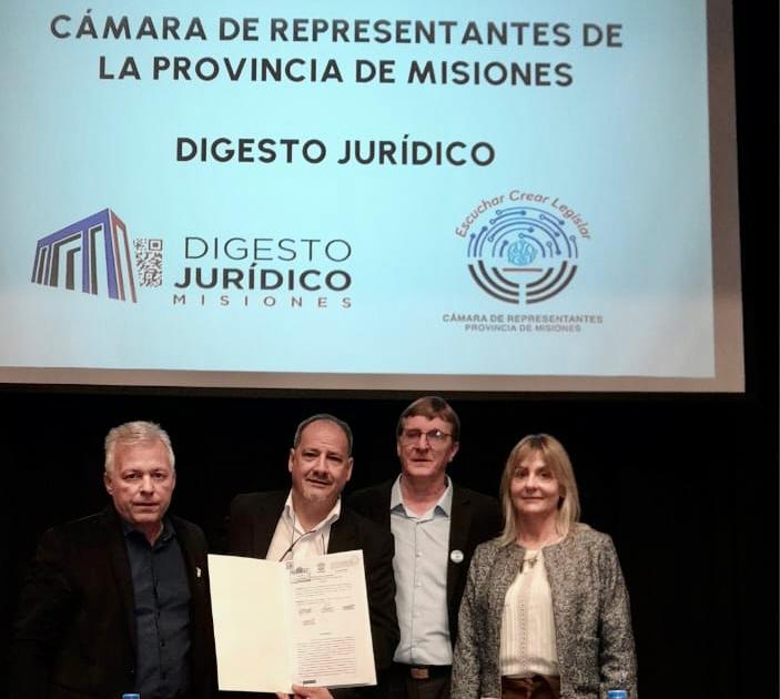 Con 119 ordenanzas vigentes Puerto Rico formalizo su Digesto Juridico Municipal 1 - 3