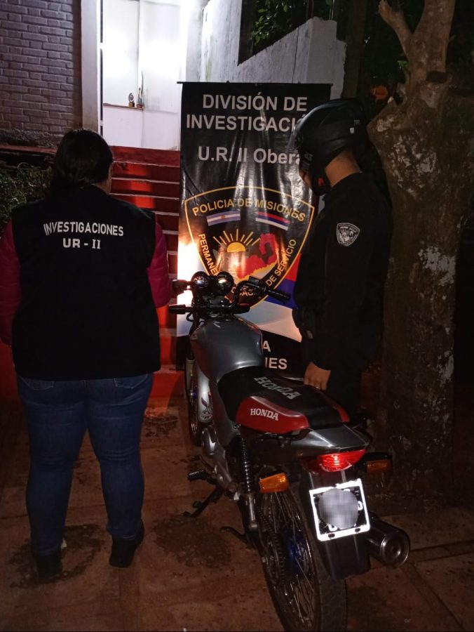 Desarticulan banda de estafadores recuperaron dos vehiculos en Montecarlo y Obera 3 - 3