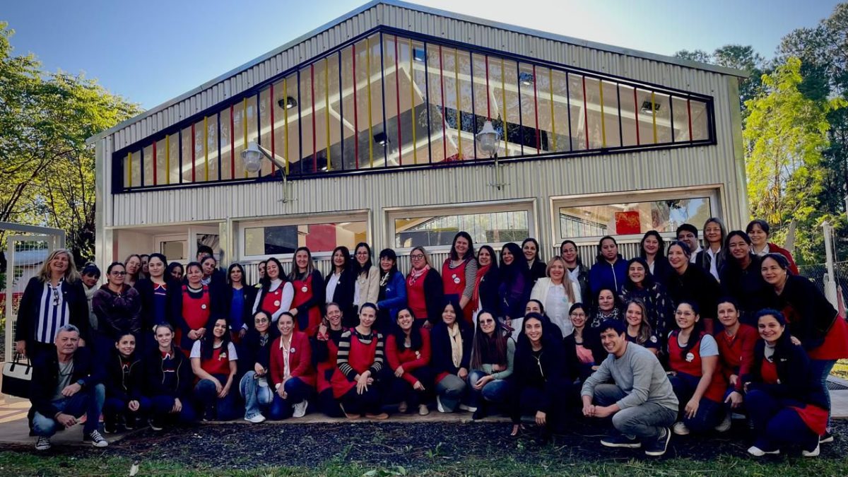 Docentes se especializan para fortalecer la Cultura Escolar transformadora en Misiones 4 - 3