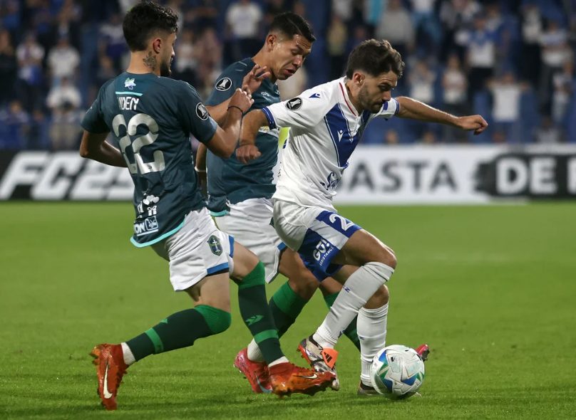 Goleada y clasificación a octavos de final para Vélez en la Copa Libertadores