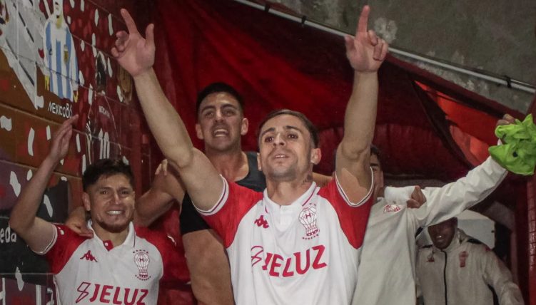 Huracán venció a Independiente en Avellaneda y es el primer finalista del Torneo Apertura
