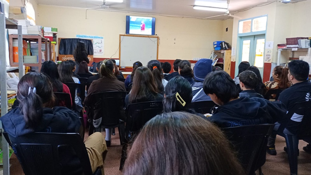 Juego Responsable trabajó con jóvenes para prevenir adicciones del juego y de pantallas 2 4 - JR Bop 85 San Isidro1 - 3