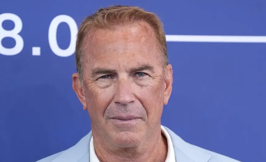 Actriz doble de riesgo denunció a Kevin Costner por una escena de violación no guionada