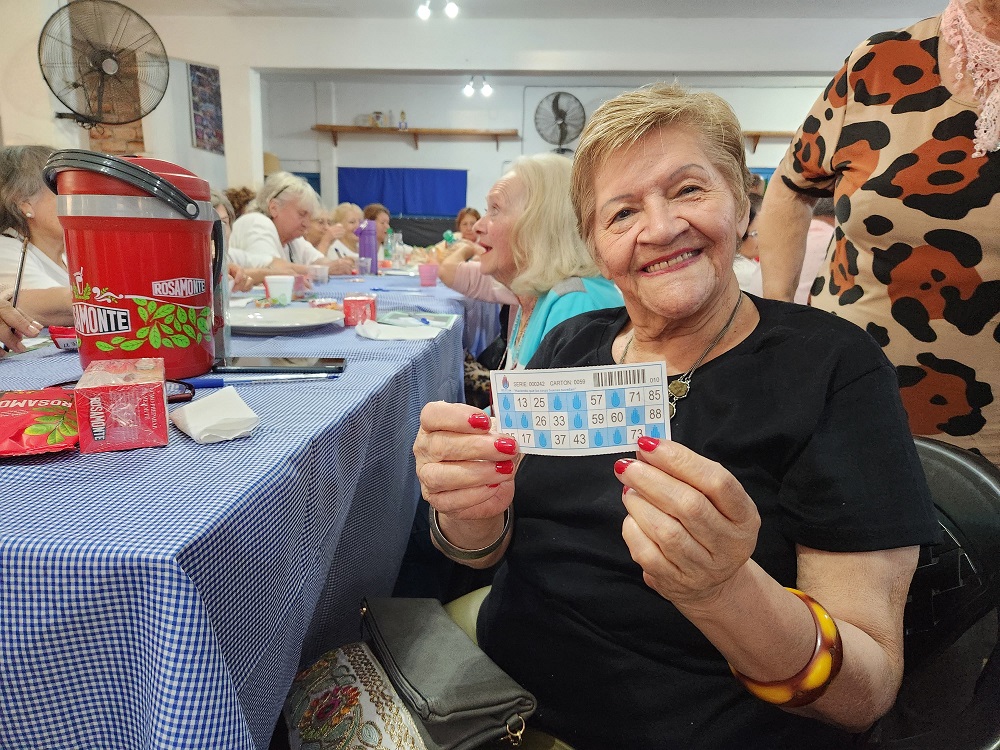 Multitudinario Bingo del programa Mateando en Posadas 3 - 5