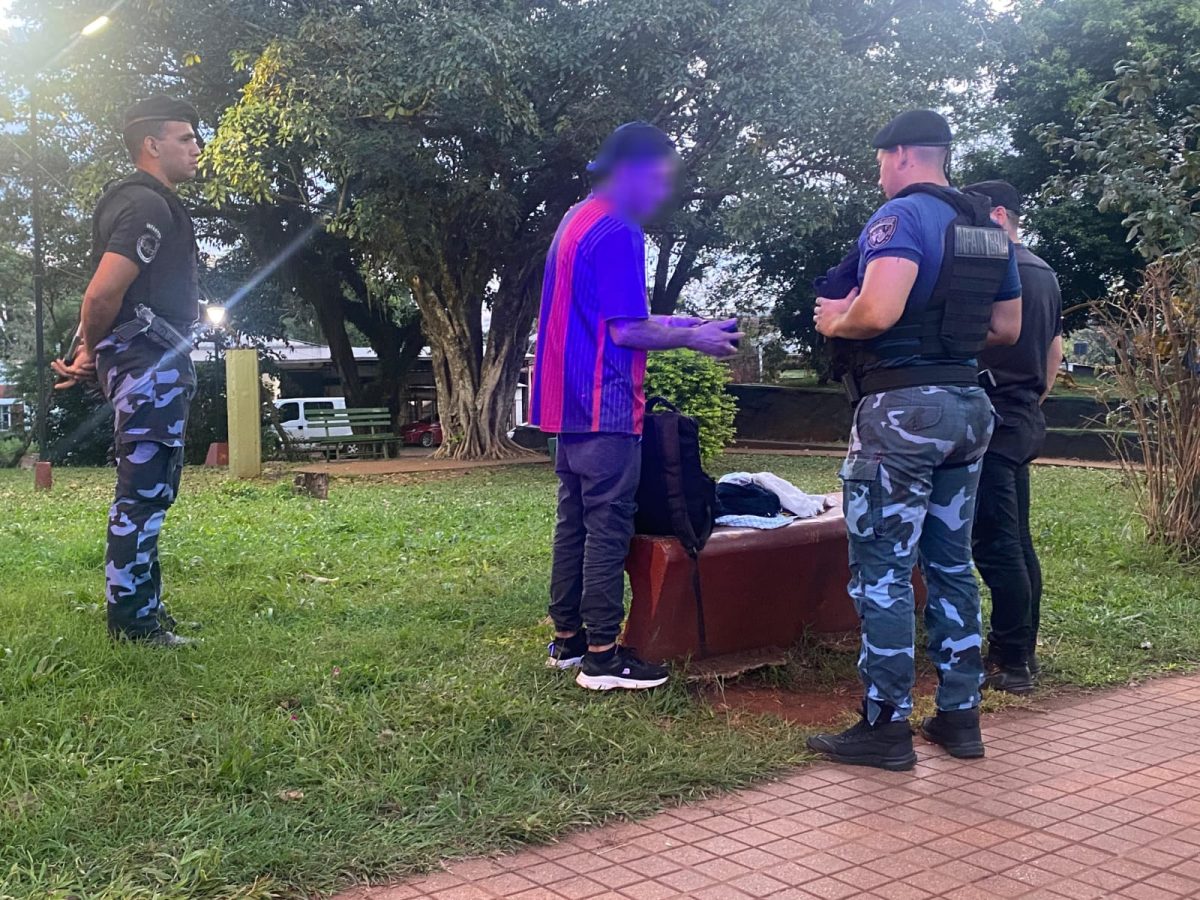 Refuerzan patrullajes barriales en Eldorado ya se realizaron mas de 600 operativos 5 - 15