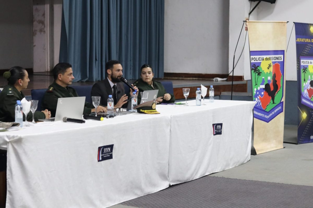 Se llevó a cabo el 4° encuentro del ciclo de capacitación en delitos transnacionales de la Policía de Misiones