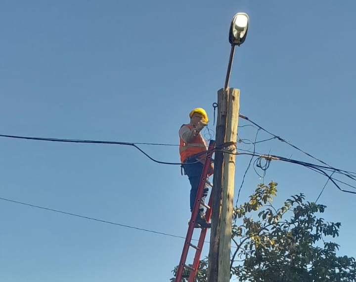 Vialidad incorpora equipos de iluminación en espacios de uso recreativo y social de Posadas 2 4 - Vialidad incorpora equipos de iluminacion en espacios de uso recreativo y social de Posadas 2 - 3