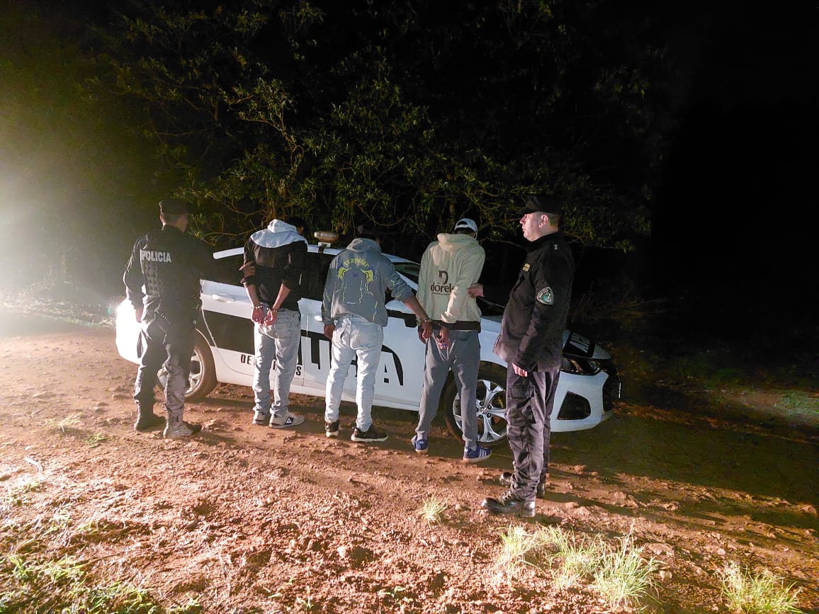 Eldorado: recuperaron una moto robada y detuvieron a cuatro hombres