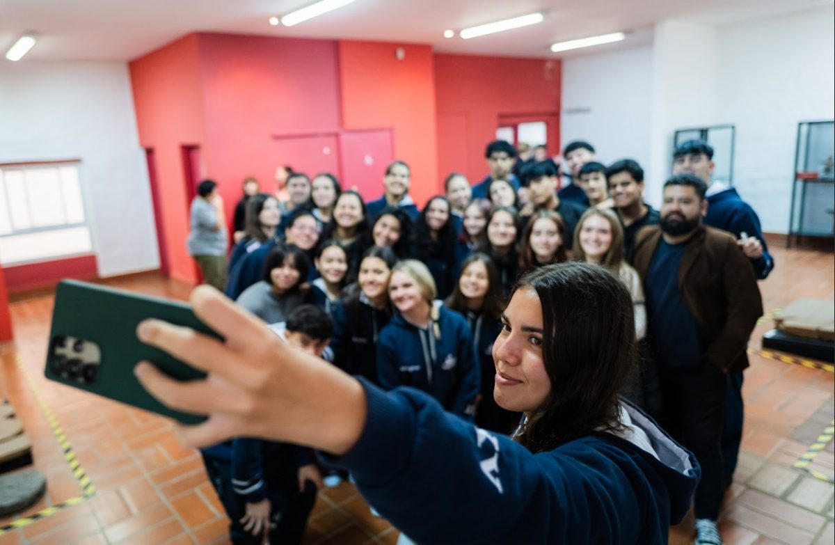 estudiantes en museo (1)