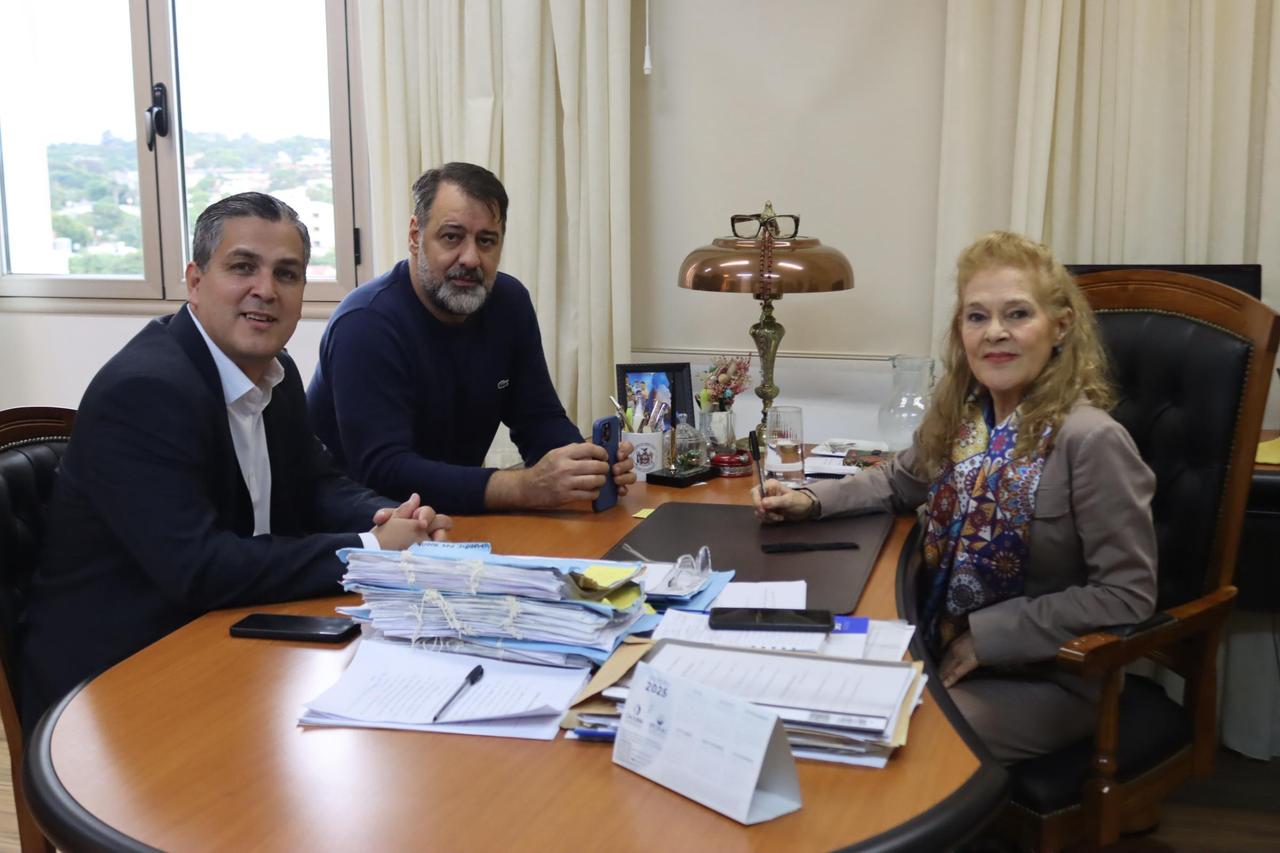 Poder Judicial y Salud Pública articulan acciones para internaciones involuntarias por adicciones