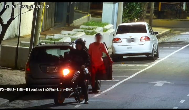 Atraparon a un ladrón en pleno robo en el centro de Posadas