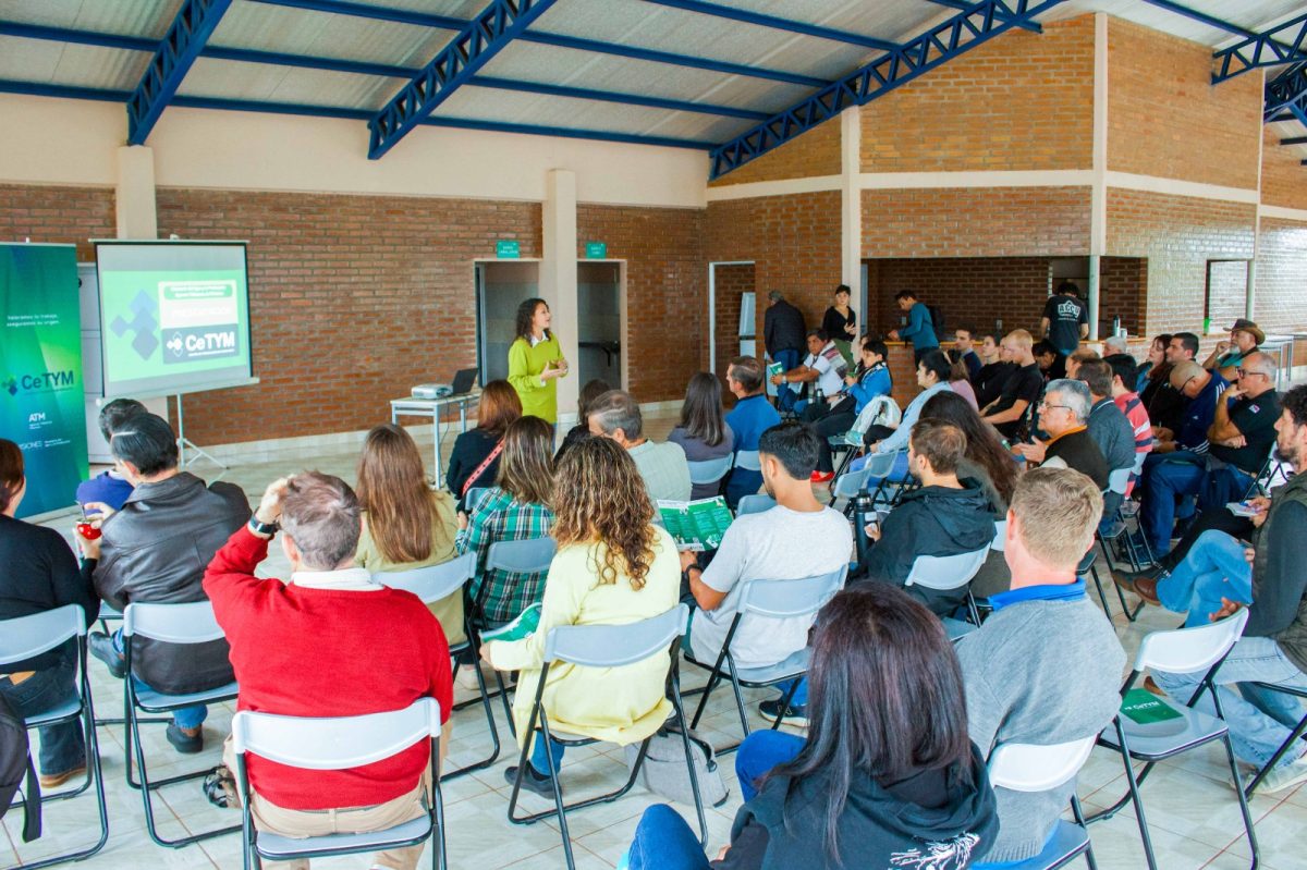 Misiones pone en marcha capacitaciones para aplicar el nuevo sistema de trazabilidad yerbatera 3 6 - trazabilidad yerba 1 - 5
