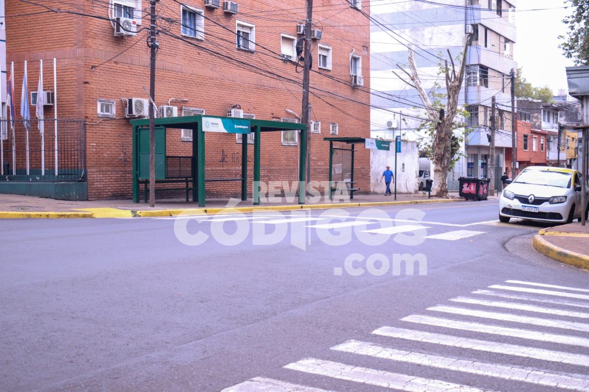 Paro de colectivos en Misiones con paradas vacías y más vehículos particulares en circulación
