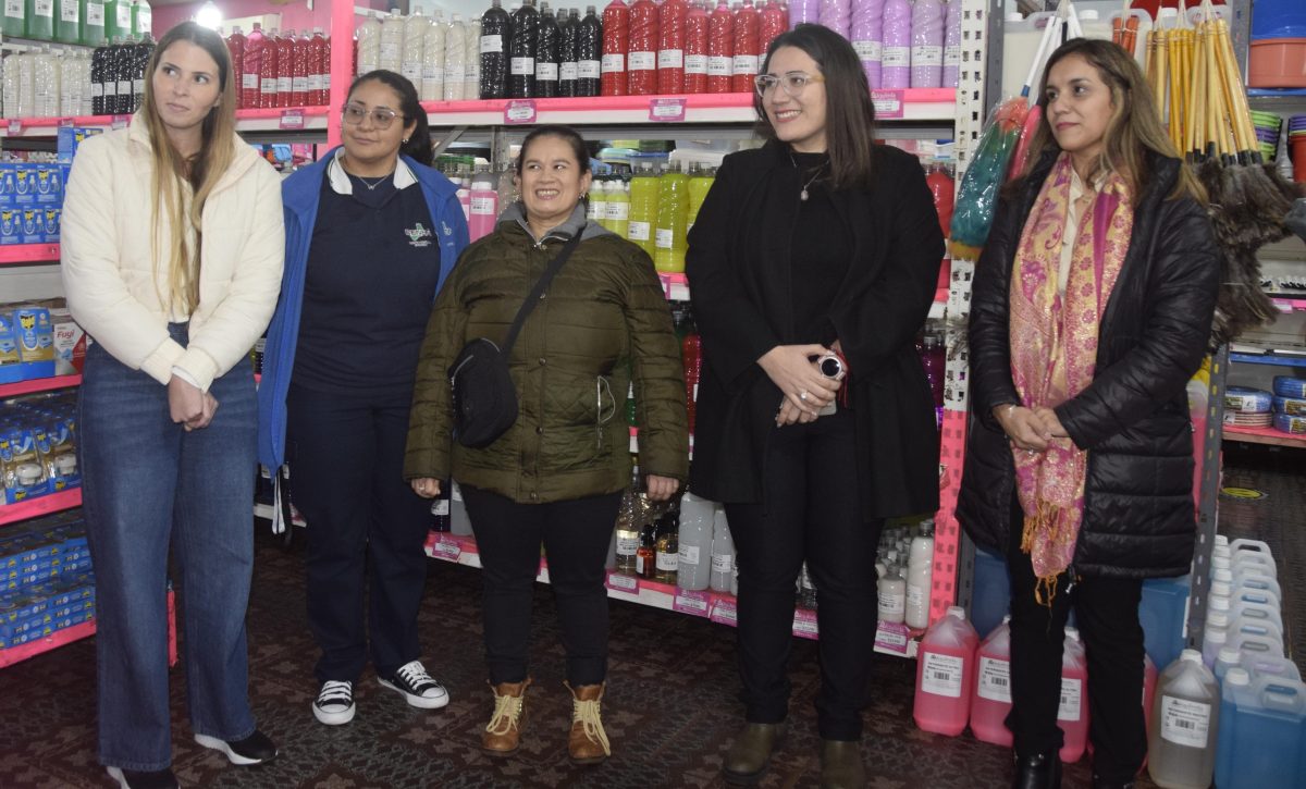 Con politicas de inclusion Posadas garantiza el acceso laboral a personas con discapacidad 1 - 3