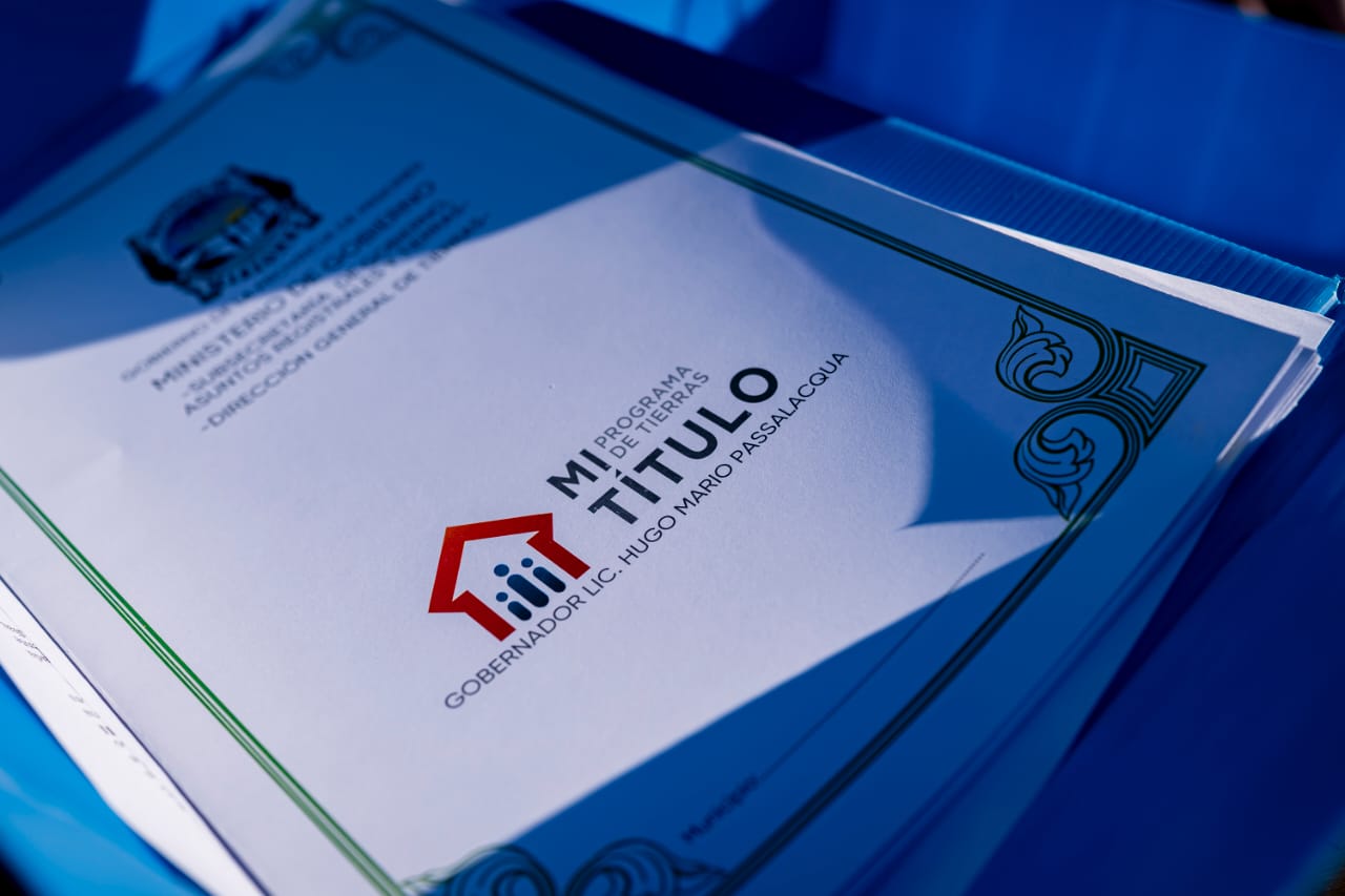 ENTREGA DE TITULOS 4 - 5