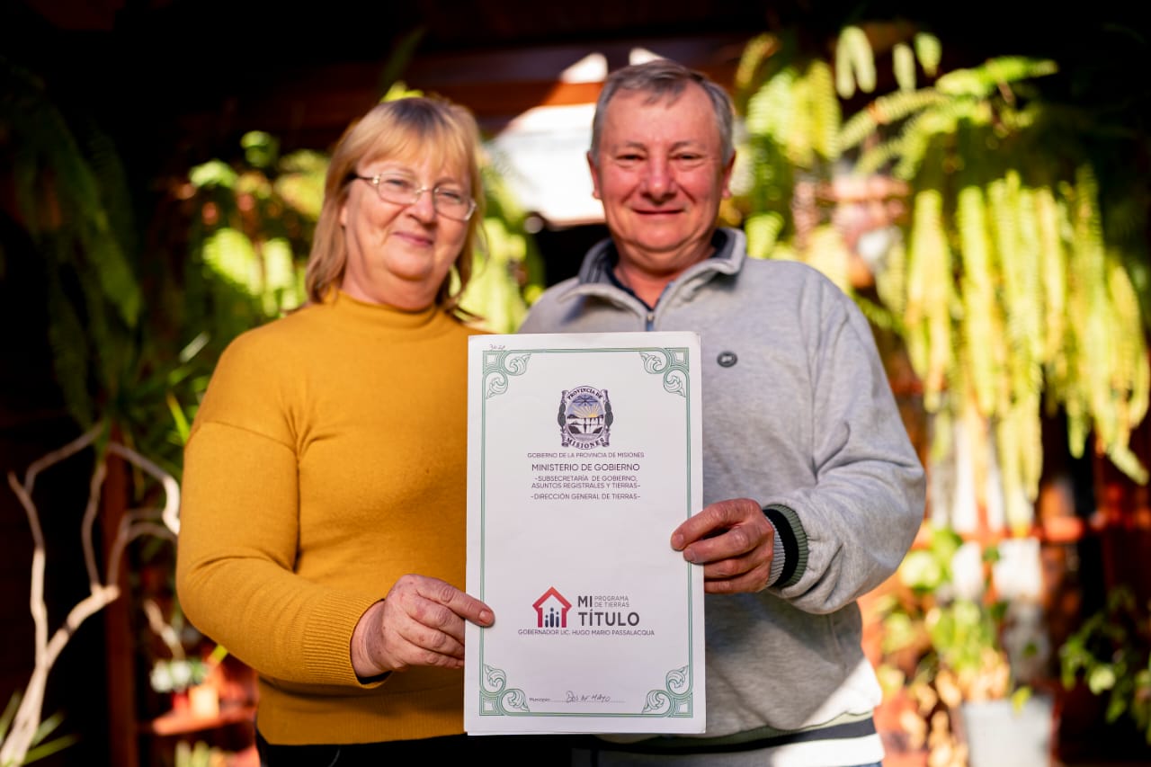 ENTREGA DE TITULOS 5 - 7